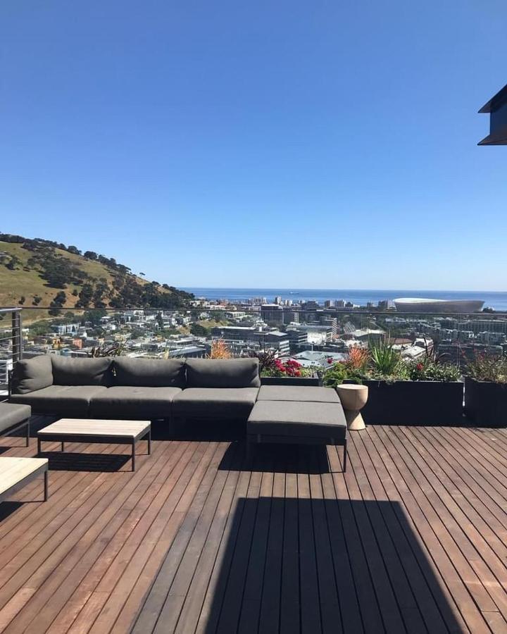 16 On Bree Luxury Studio Apartment With City Mountain Views 开普敦 外观 照片
